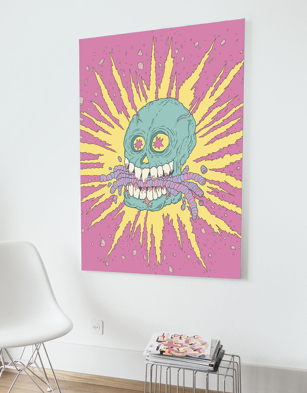 Skateboard Art Poster mit einer kreativen Illustration von Würmern, welche von einem Schädel verschlingt werden, umgeben von lebendigen Farben und dynamischen Mustern. Inspiriert von urbaner Kunst und zeitgenössischem Design, ideal für Liebhaber von ausgefallenen und verspielten Motiven.